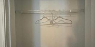 Foxchase Subdivision! END UNIT CLOSE TO COMMUNITY POOL Gallery 15