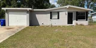 2BR Home in South Lakeland – Move-In Ready Gallery 1