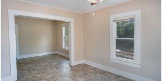 610 Belmont Gallery 5