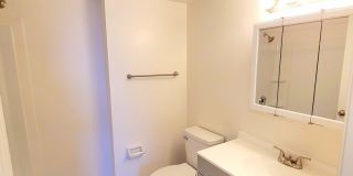 200 West Gallery 25