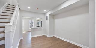 117 South Collins Avenue Gallery 6