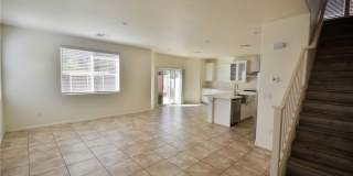 3041 Lake Como Avenue Gallery 2