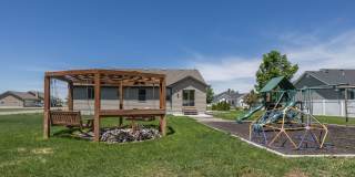 BEAUTIFUL 5 BED 3 BATH HOME IN FIRTH Gallery 41