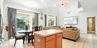 8520 Sunrise Key Drive Gallery 23