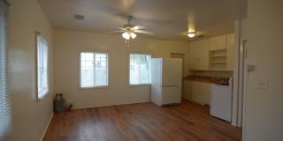 Charming 1 Bedroom 1 Bath! Central Tucson Location! Minutes from the UofA! Gallery 4