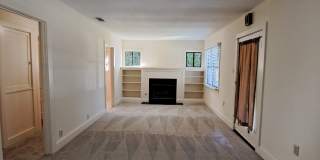 124 N. Lincoln Street Gallery 1