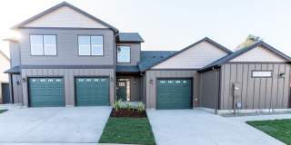 Liberty Crest Townhomes Gallery 3