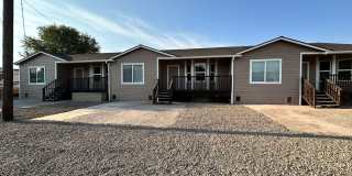 Newly Remodeled 3 Bedroom Tri-Plex in Prineville Gallery 1