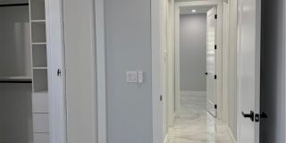 221 SW 25th Avenue Gallery 27