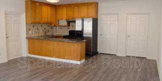 1827 1/2 Hill Dr., Gallery 1
