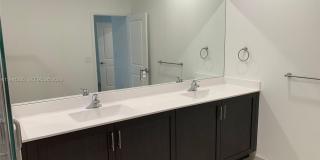 1271 SE 27th Ter Gallery 23