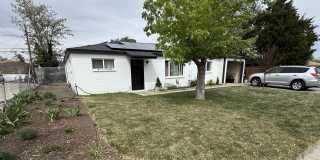 Quiet 3 Bed Kearns Home with Solar, Safe Neighborhood, Great Location!!! Gallery 3