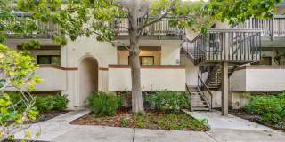 Recently upgraded Condo in a highly desirable location in Sunnyvale. Gallery 1