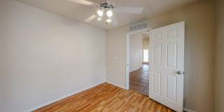 10935 W Ruth Avenue Gallery 9