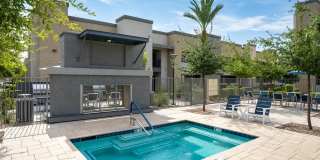 Acero at Algodon Center Gallery 27