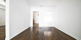 7254 S University Ave Gallery 22