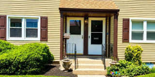 163 Rose Street Gallery 1
