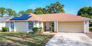 3 bedroom 2 bath home with solar panels, workshop, large backyard and Florida Room! Gallery 1
