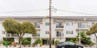 2721 2nd Street Gallery 1