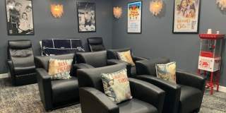 The Valley Gallery 23
