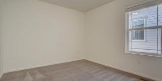 Available for move-in on 05/15/26- 3bed/2.5bath in Aurora! Gallery 26