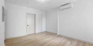 907 BELMONT Avenue Gallery 8