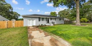 2001 Angora Drive Gallery 2