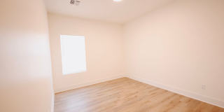 522 E Briarbrook Lane Gallery 26