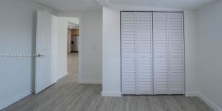 7871 Hope Street Gallery 26