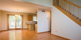 1337 MIDDLEWOOD Drive Gallery 4