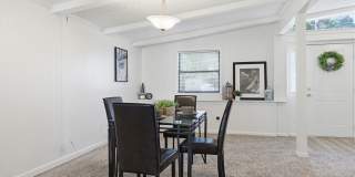 908 Rock Creek Ave Pensacola: MOVE-IN SPECIAL: HALF OFF YOUR FIRST FULL MONTH’S RENT! Gallery 21