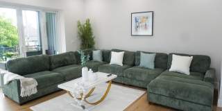 68 Boulevard SE Gallery 40