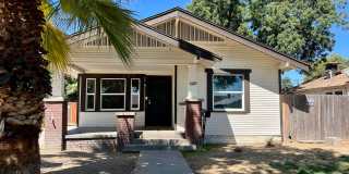 Charming 3 Bed / 2 Bath Home in the Tower District Gallery 1
