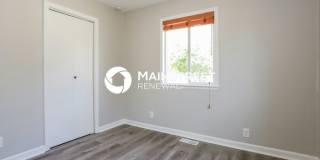 8970 Poze Boulevard Gallery 11
