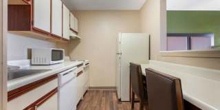 Detroit - Novi - Orchard Hill Place Gallery 20