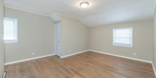 73 W Tremont Ter Gallery 2