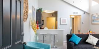 Boulevard @4201 Apartments Gallery 21