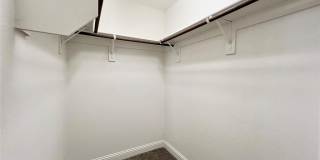 5000-5002 Villas Drive Gallery 21