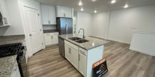 3104 1625 East Gallery 12