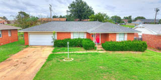 1212 Lynnwood Avenue Gallery 1