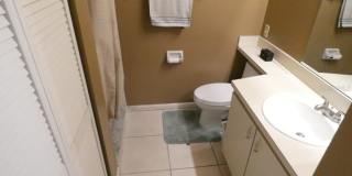Spacious 2-Bedroom, 2-Bath Villa with Pond Views and Garage in Largo! Gallery 17