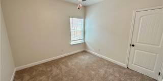 1607 Sideoats Lane Gallery 13