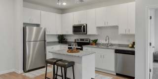 The View on Collins Apartments Gallery 2