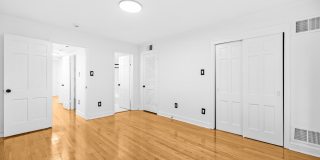 2420 NW I Street NW Gallery 33