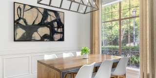 The Brooke Gallery 37