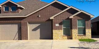 Willowbend - 1907 Langford Ave Gallery 1