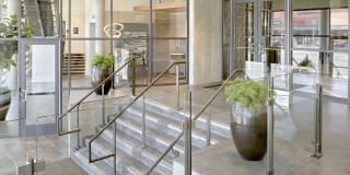 Triangle Gallery 25