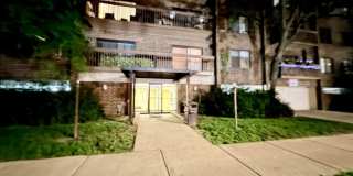6102 n Sheridan Rd Gallery 1