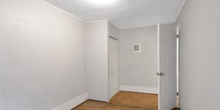Charming 2BR Duplex in Salem Gallery 15