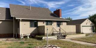 411 N Shady Bend Gallery 1